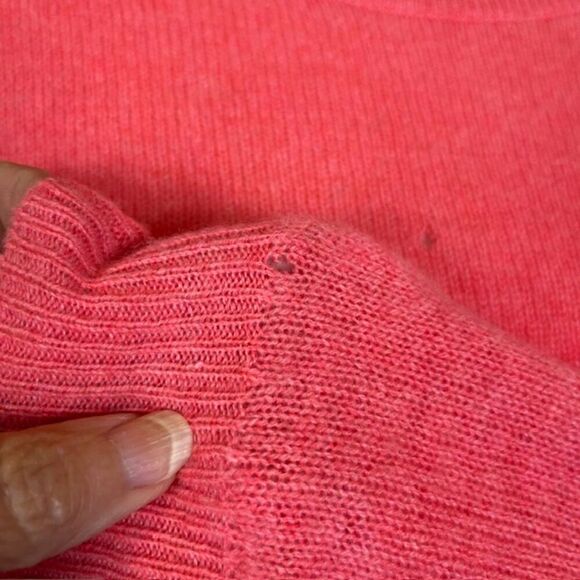 NWT White & Warren 100% Cashmere Coral Revolve Sweater with Cutouts Size Small - Picture 4 of 8